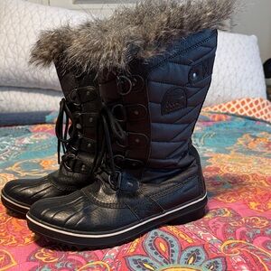 Sorel Black Fur-Lined Waterproof Winter Boots